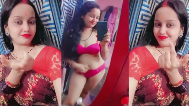 Sanskari Sari Wali Bhabhi For Lover