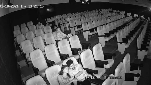 Boyfriend Pressing Boobs In Cinema Hall
