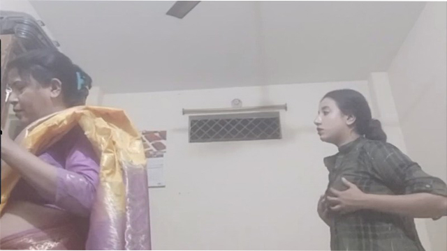 Brother Secretly Captured – Her Sis Boobs While Changing